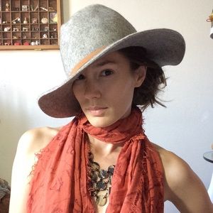 Grey Rock Star Wool Hat wise Brim